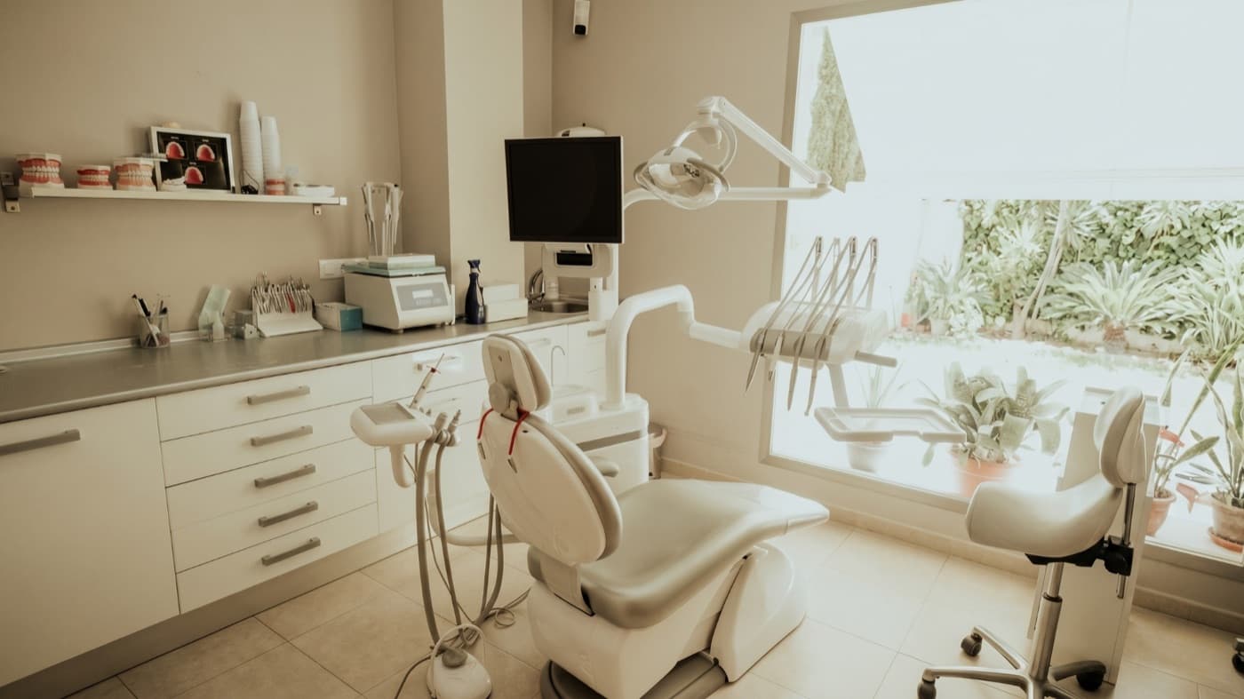 Diş Kliniği Randevusu Öncesinde Hangi Bilgiler Hazırlanmalıdır?